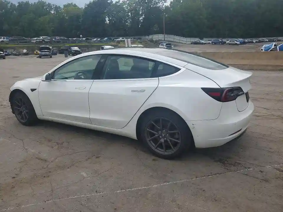 5YJ3E1EA2LF785195 2020 TESLA MODEL 3-1