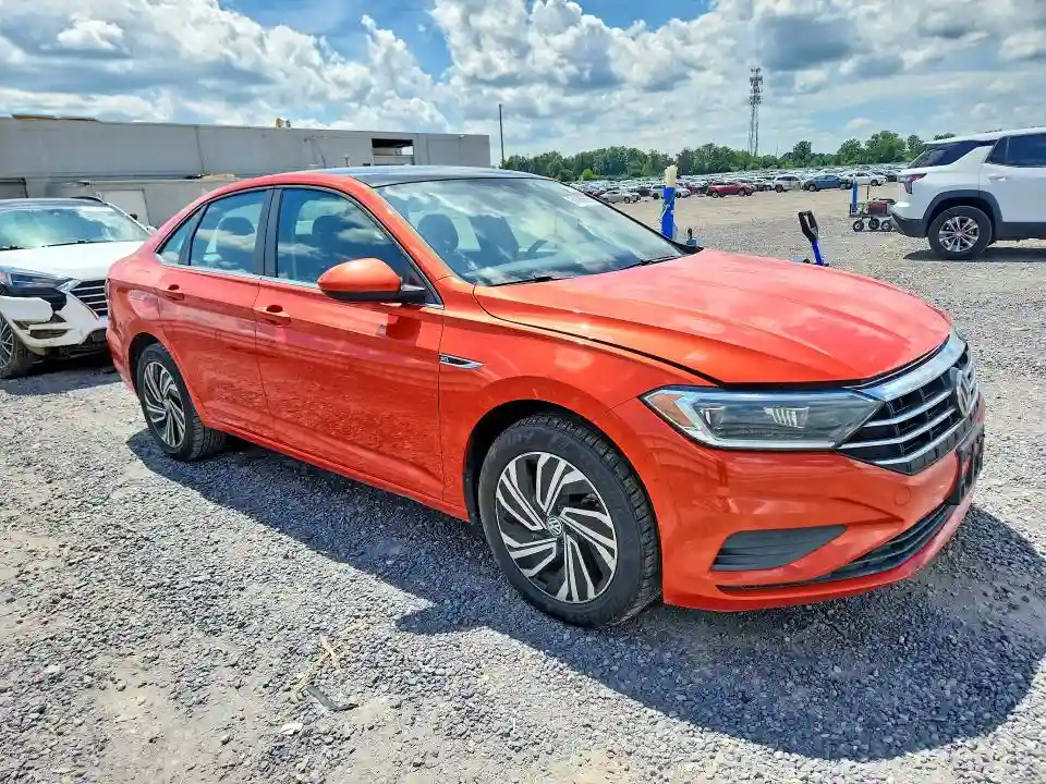 3VWE57BUXMM013029 2021 VOLKSWAGEN JETTA-3
