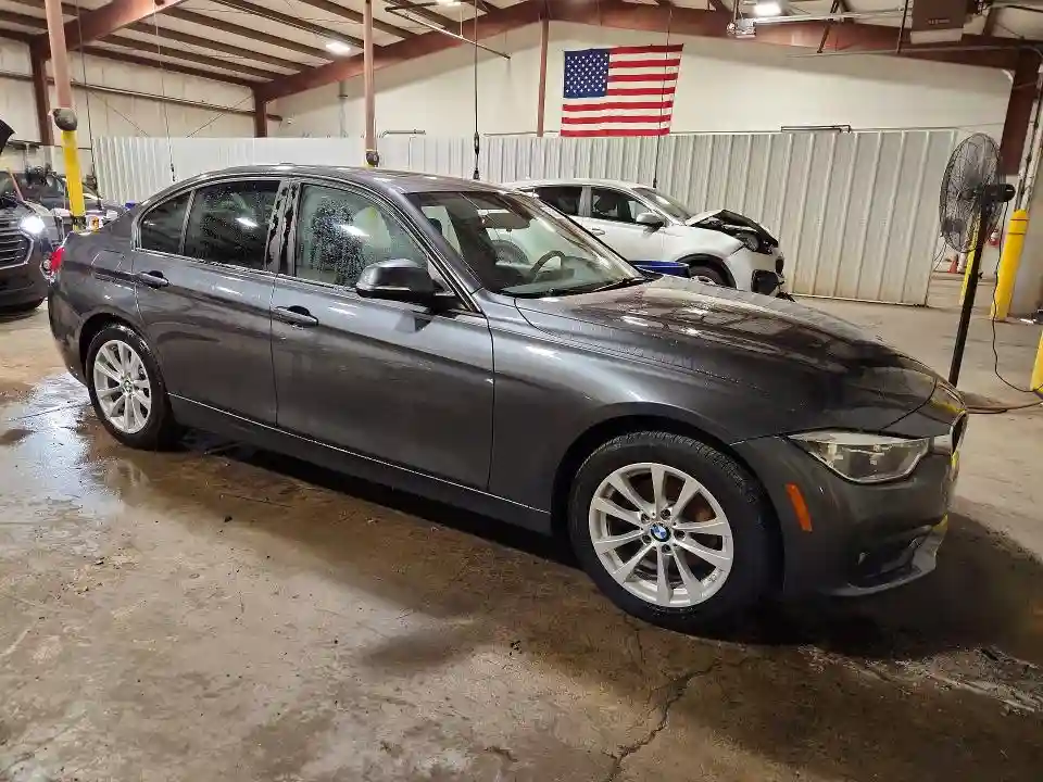WBA8A3C51JA499568 2018 BMW 3 SERIES-3