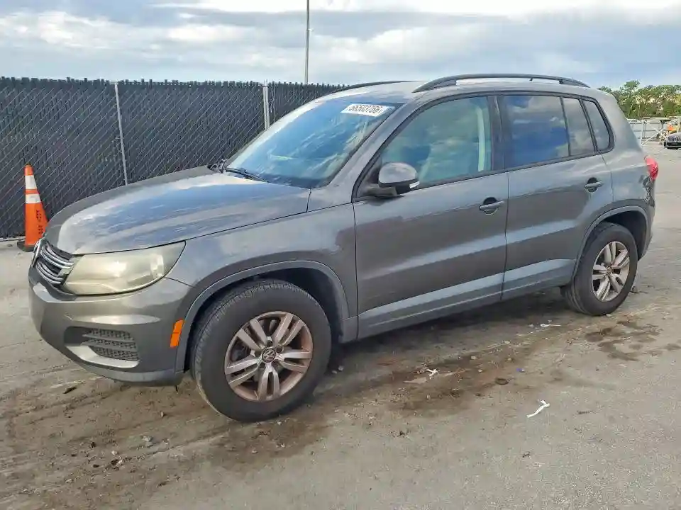 WVGAV7AX7GW559266 2016 VOLKSWAGEN TIGUAN-0