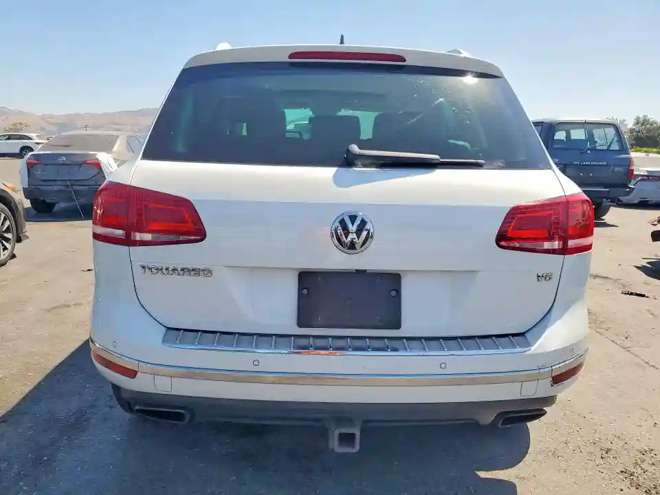 WVGEF9BP8FD006290 2015 VOLKSWAGEN TOUAREG-5