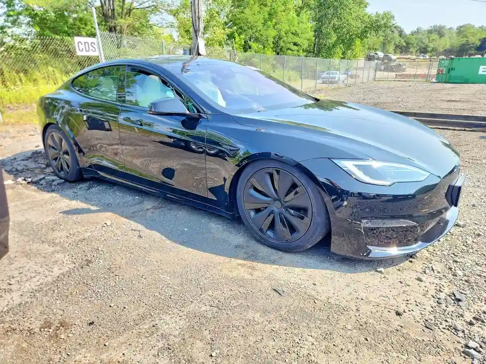 5YJSA1E52RF543624 2024 TESLA MODEL S-3