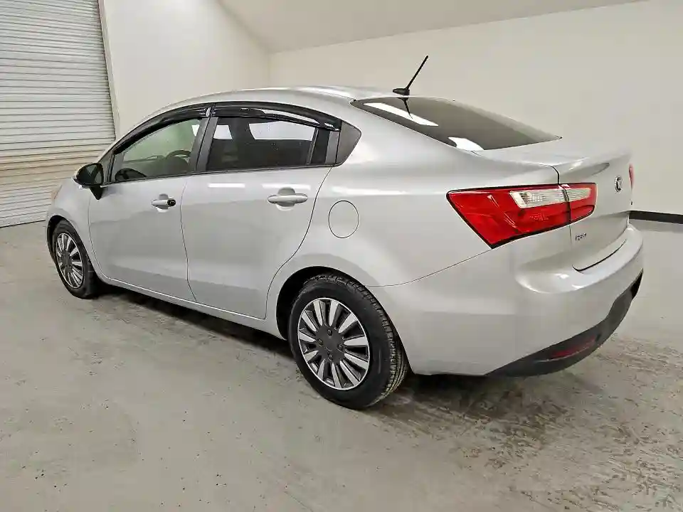 KNADM4A35F6428574 2015 KIA RIO-1