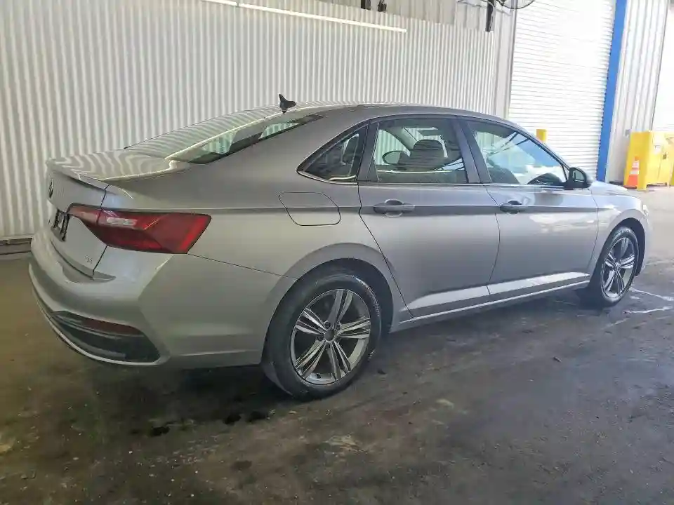 3VWEM7BU8RM040126 2024 VOLKSWAGEN JETTA-2