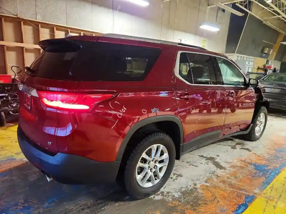 1GNERGKW5JJ285075 2018 CHEVROLET TRAVERSE-2