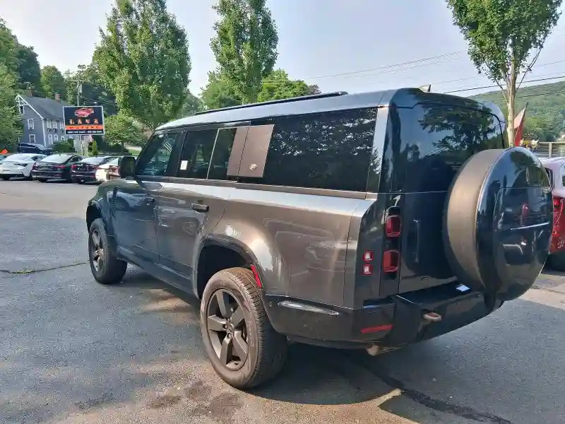 SALE2FEU3P2185201 2023 LAND ROVER DEFENDER-1