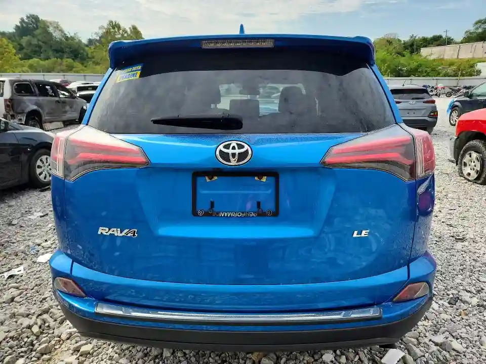 JTMZFREV6JJ190011 2018 TOYOTA RAV4-5