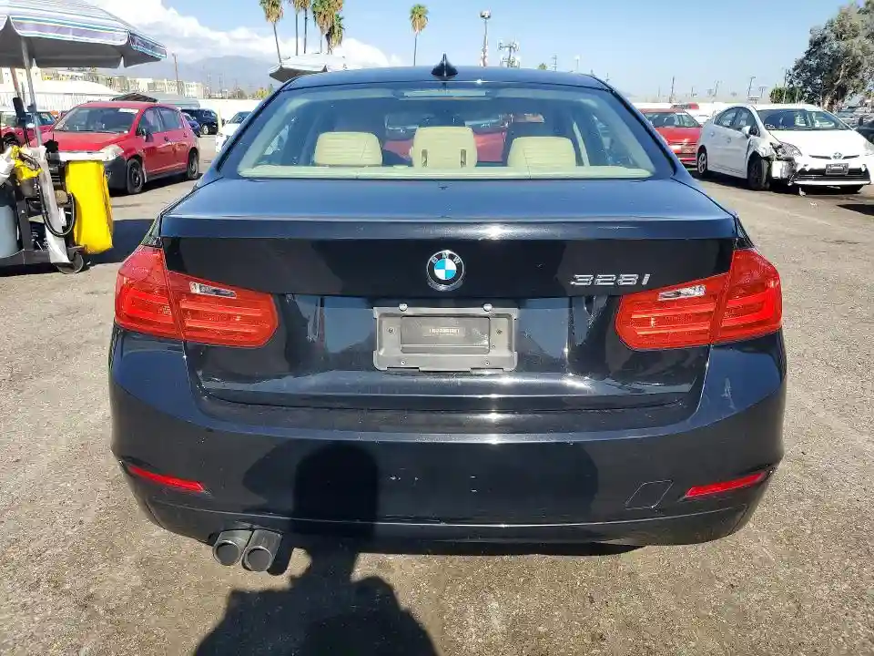 WBA3C1C57FP851212 2015 BMW 3 SERIES-5