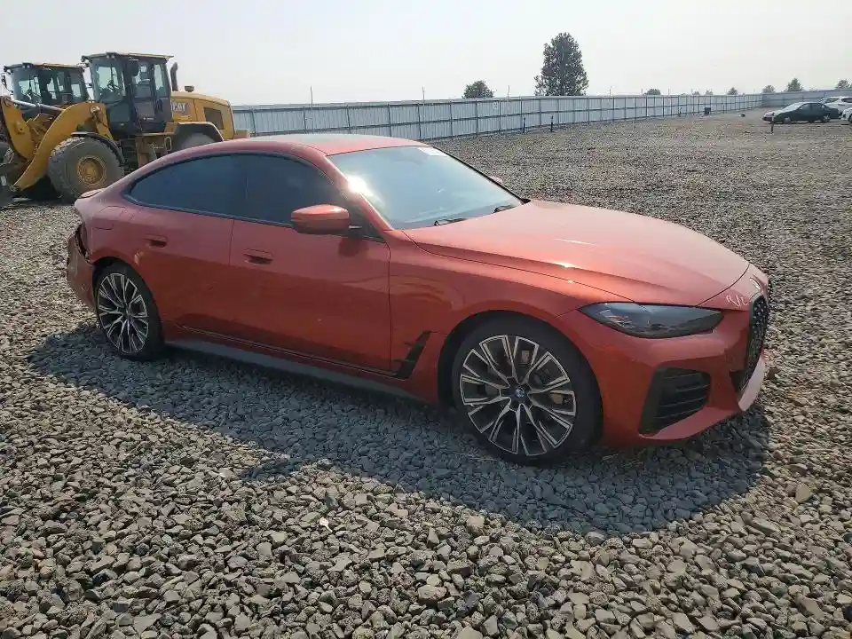 WBA73AV00PFN22880 2023 BMW 4 SERIES-3