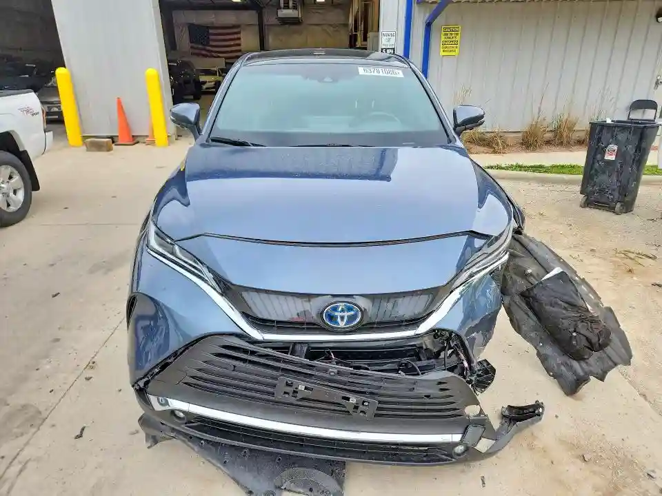 JTEAAAAH1PJ149867 2023 TOYOTA VENZA-4