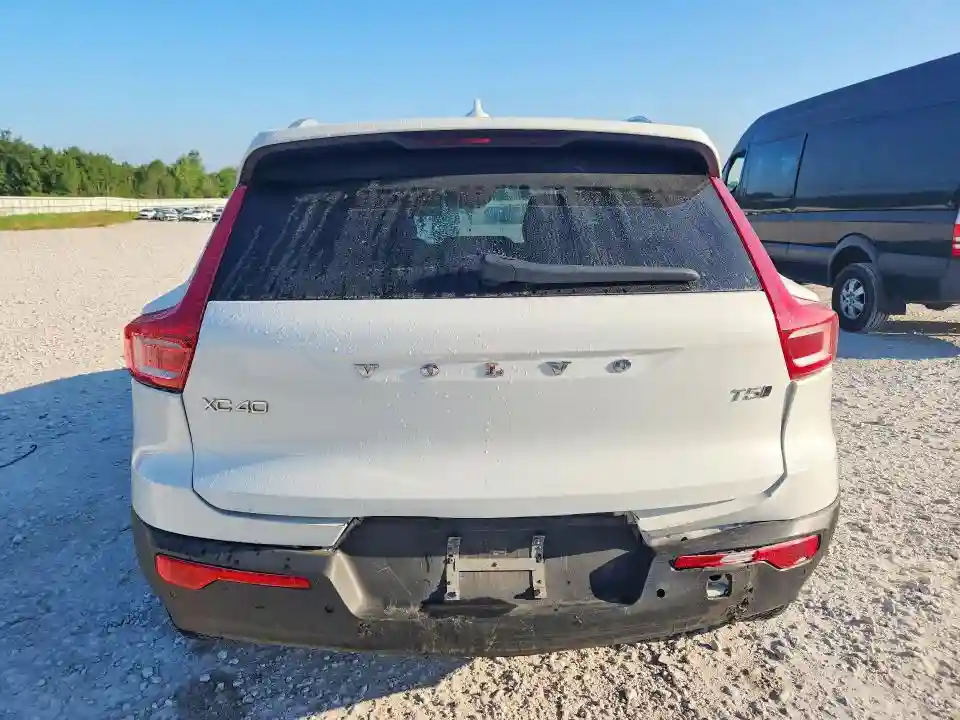 YV4162UK4K2111942 2019 VOLVO XC40-5