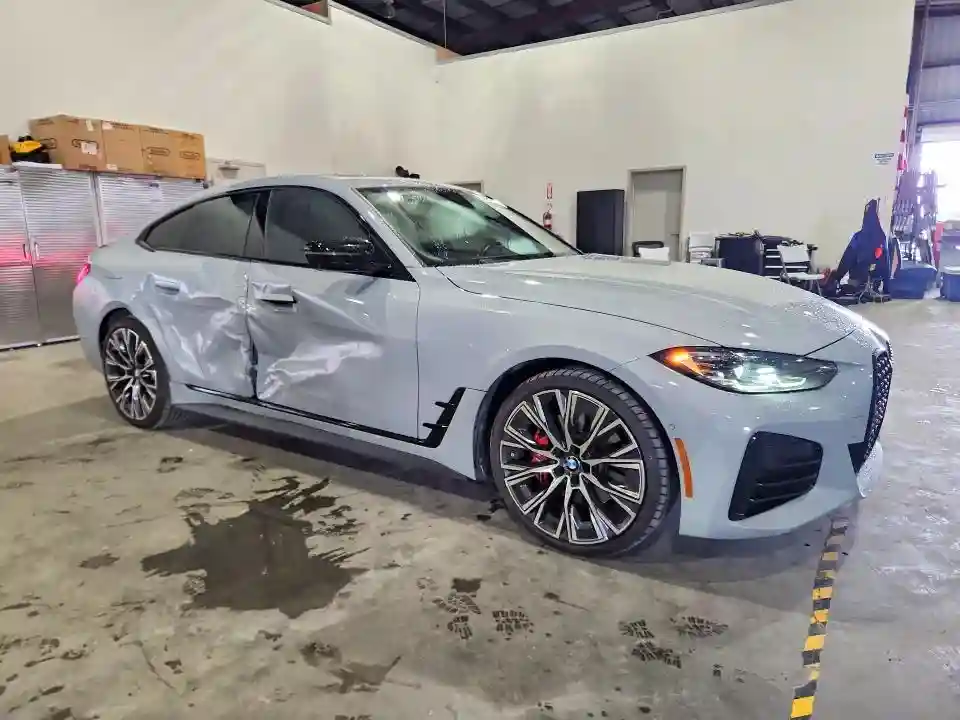 WBA63AV00PFP61616 2023 BMW 4 SERIES-3