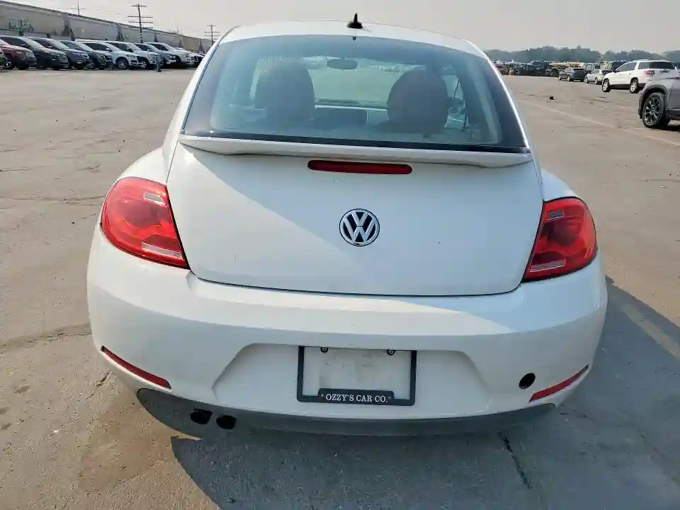 3VWF17AT3FM655829 2015 VOLKSWAGEN BEETLE-5