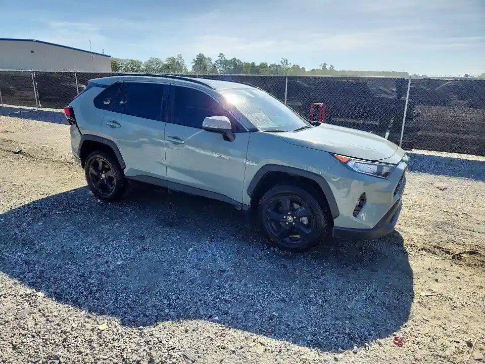 2T3W1RFV2MW157688 2021 TOYOTA RAV4-3