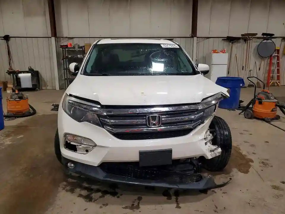 5FNYF6H57JB013948 2018 HONDA PILOT-4
