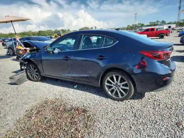 3MZBN1W3XJM187194 2018 MAZDA 3-1