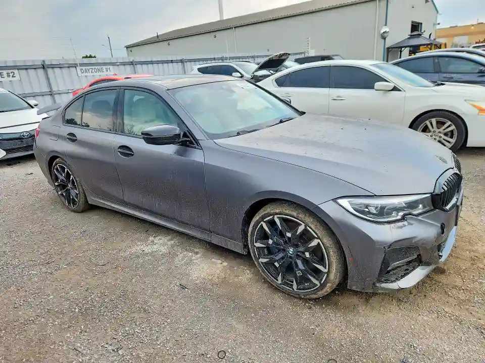 3MW5R7J05M8B83343 2021 BMW 3 SERIES-3