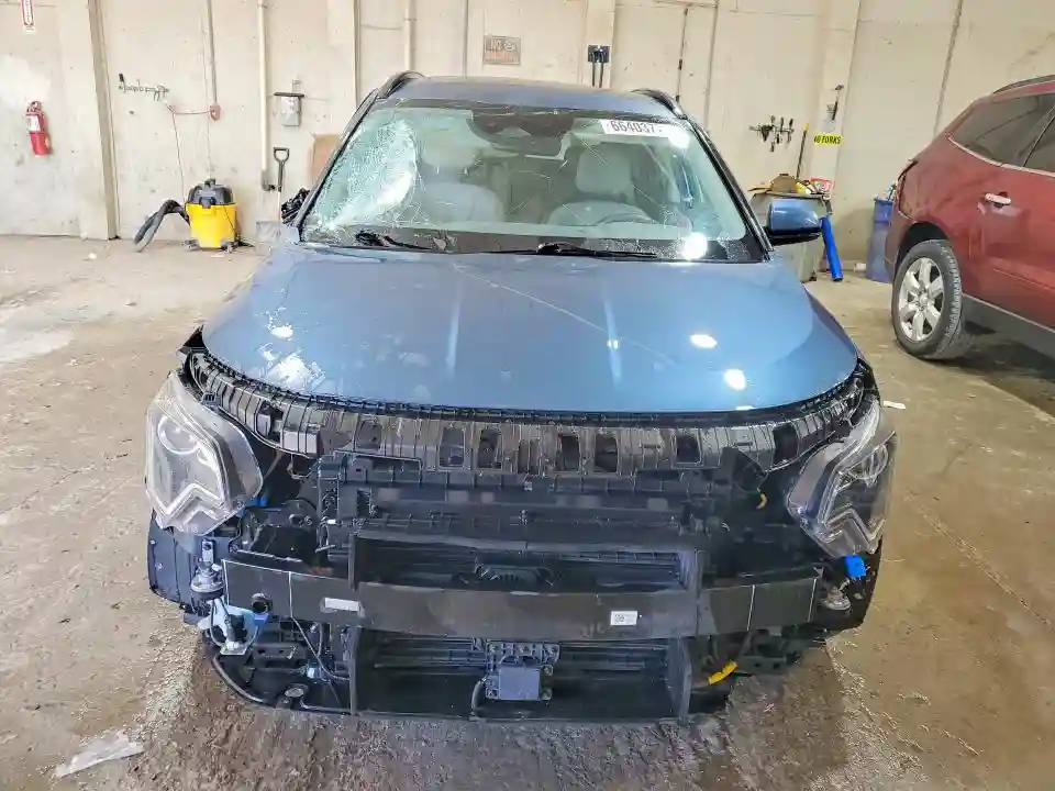 KNDCR3LE6P5036087 2023 KIA NIRO-4
