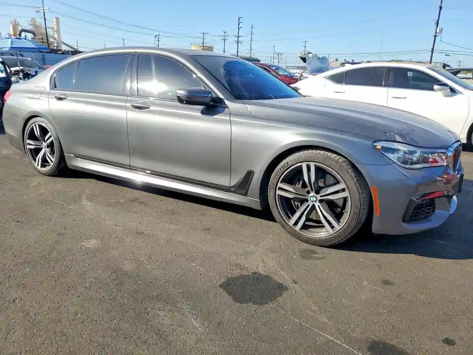 WBA7F2C56GG419212 2016 BMW 7 SERIES-3