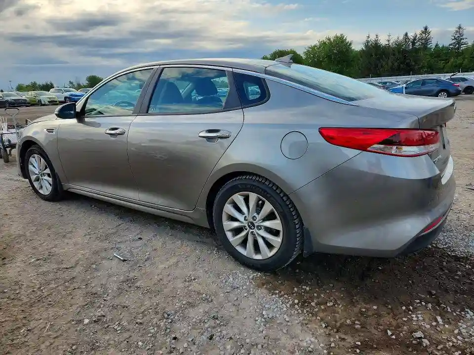 5XXGT4L34JG229719 2018 KIA OPTIMA-1