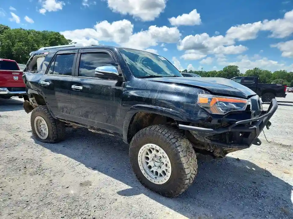 JTEBU5JR6H5429919 2017 TOYOTA 4RUNNER-3
