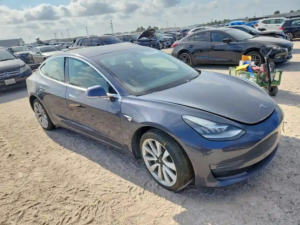 5YJ3E1EA1JF163460 2018 TESLA MODEL 3-3