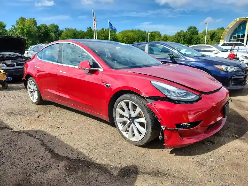 5YJ3E1EB5JF146136 2018 TESLA MODEL 3-3