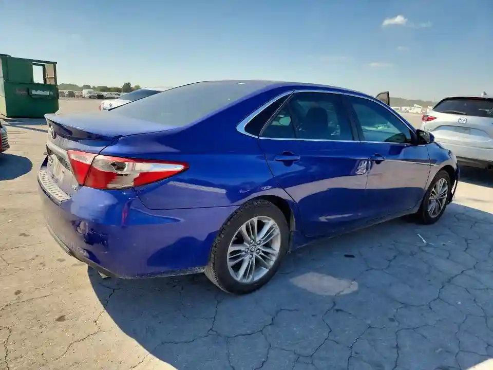 4T1BF1FK7GU602687 2016 TOYOTA CAMRY-2