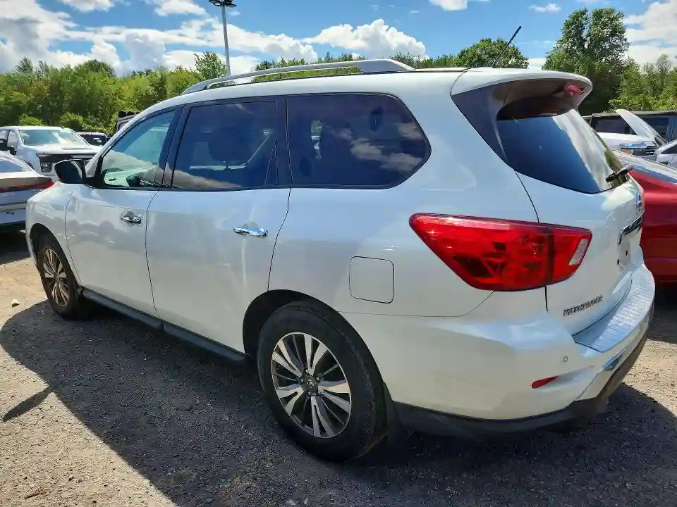 5N1DR2MM3HC901630 2017 NISSAN PATHFINDER-1