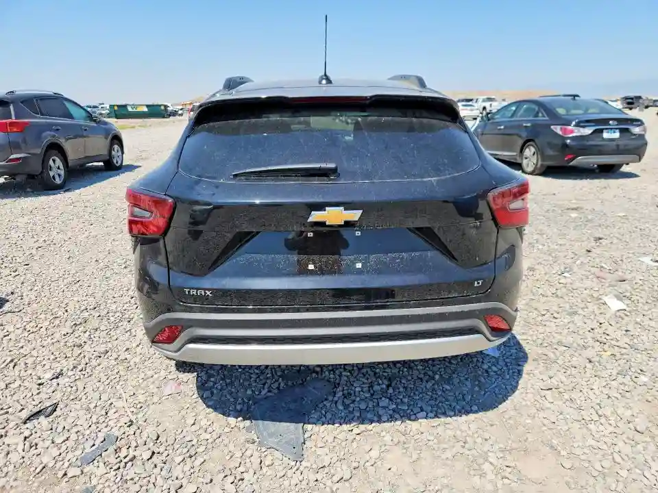 KL77LHEP5TC142550 2026 CHEVROLET TRAX-5