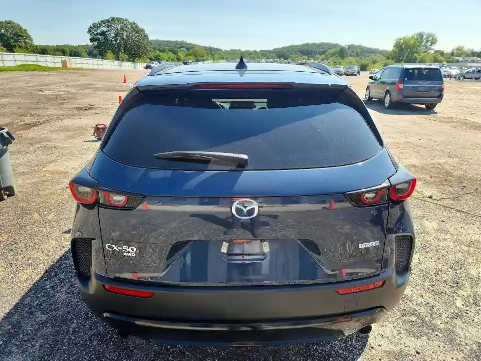 7MMVAADW6SN137540 2025 MAZDA CX-50-5