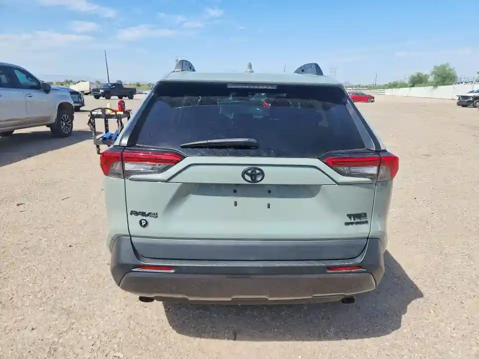 2T3S1RFV8MW213972 2021 TOYOTA RAV4-5