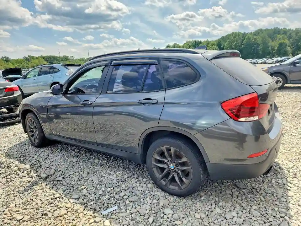 WBAVL1C56FVY36432 2015 BMW X1-1