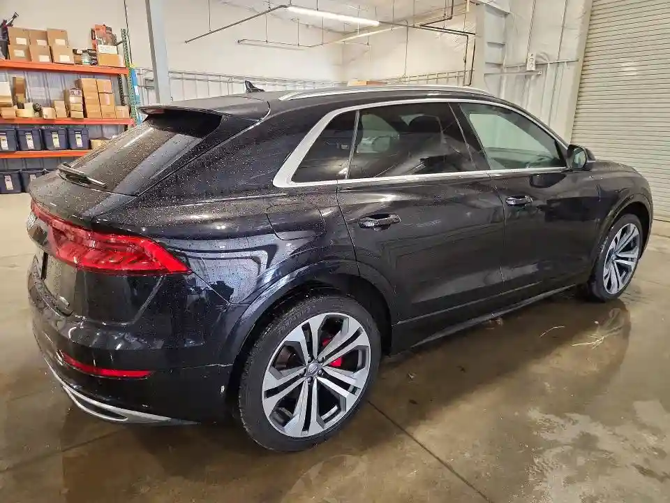 WA1BVAF17KD040906 2019 AUDI Q8-2