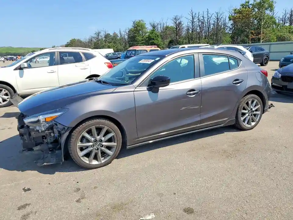 3MZBN1M39JM250868 2018 MAZDA 3-0