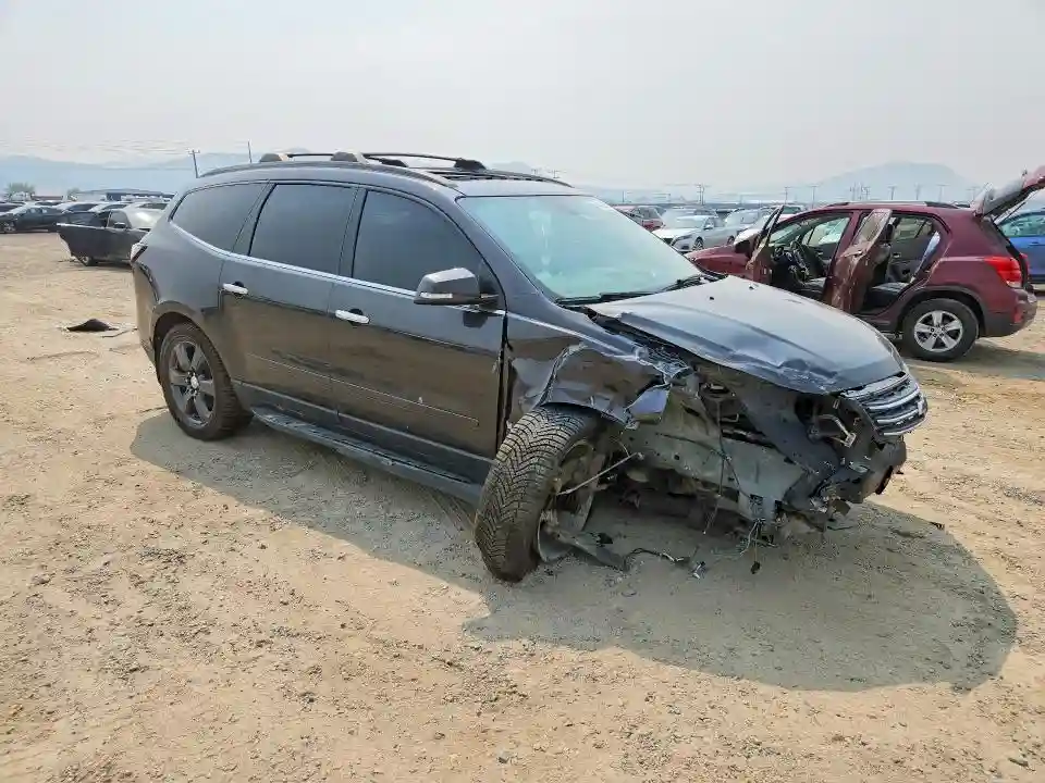 1GNKVHKD0HJ186743 2017 CHEVROLET TRAVERSE-3