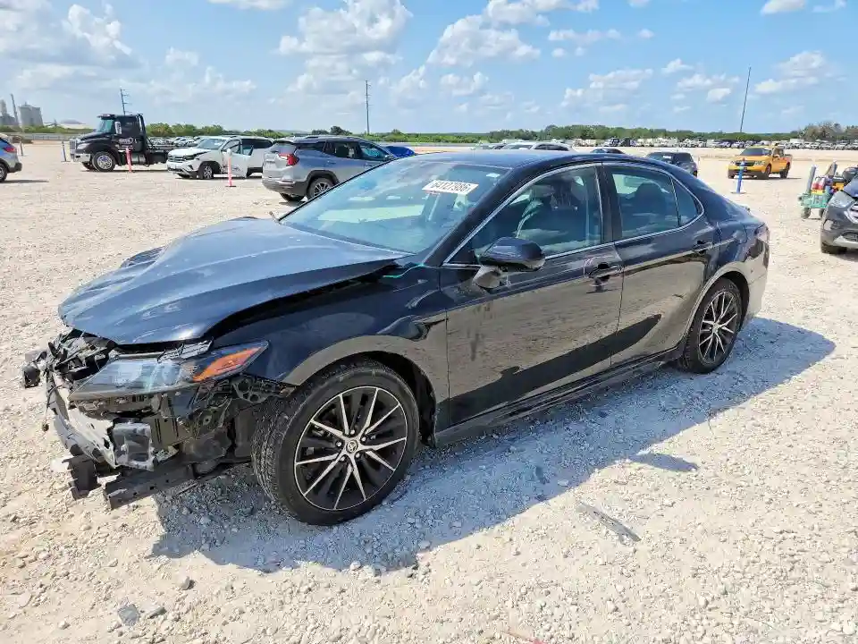 4T1G11AK8MU550896 2021 TOYOTA CAMRY-0