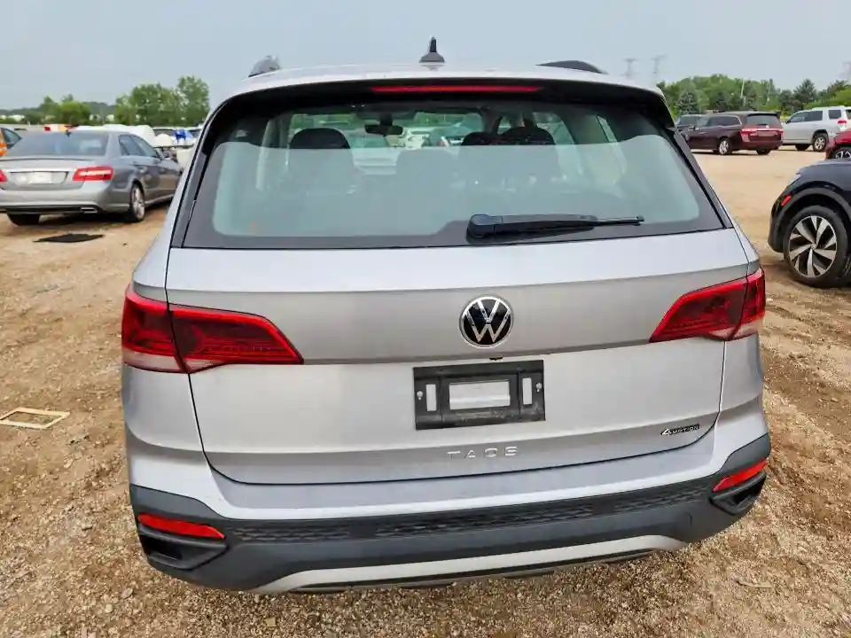 3VV8X7B26RM055859 2024 VOLKSWAGEN TAOS-5