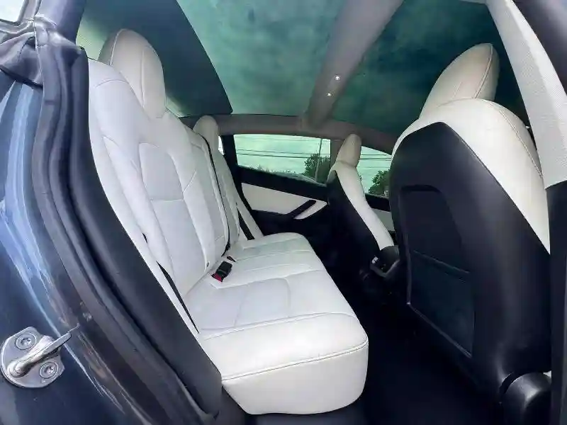 5YJ3E1EA9MF908427 2021 TESLA MODEL 3-5