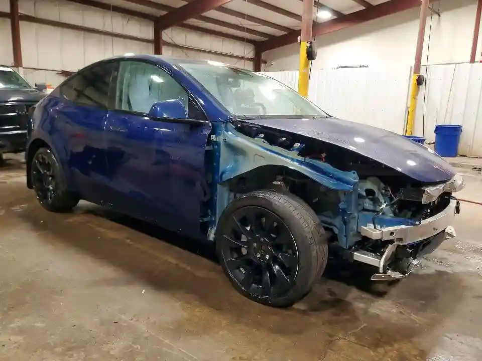 7SAYGDEE5PA181389 2023 TESLA MODEL Y-3