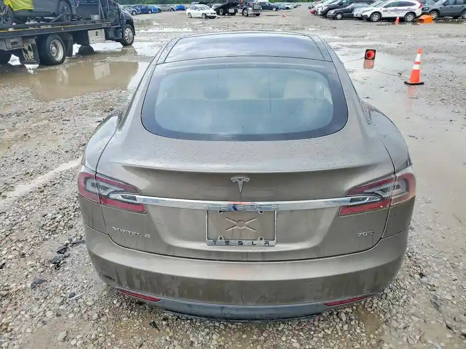 5YJSA1E23FF103073 2015 TESLA MODEL S-5