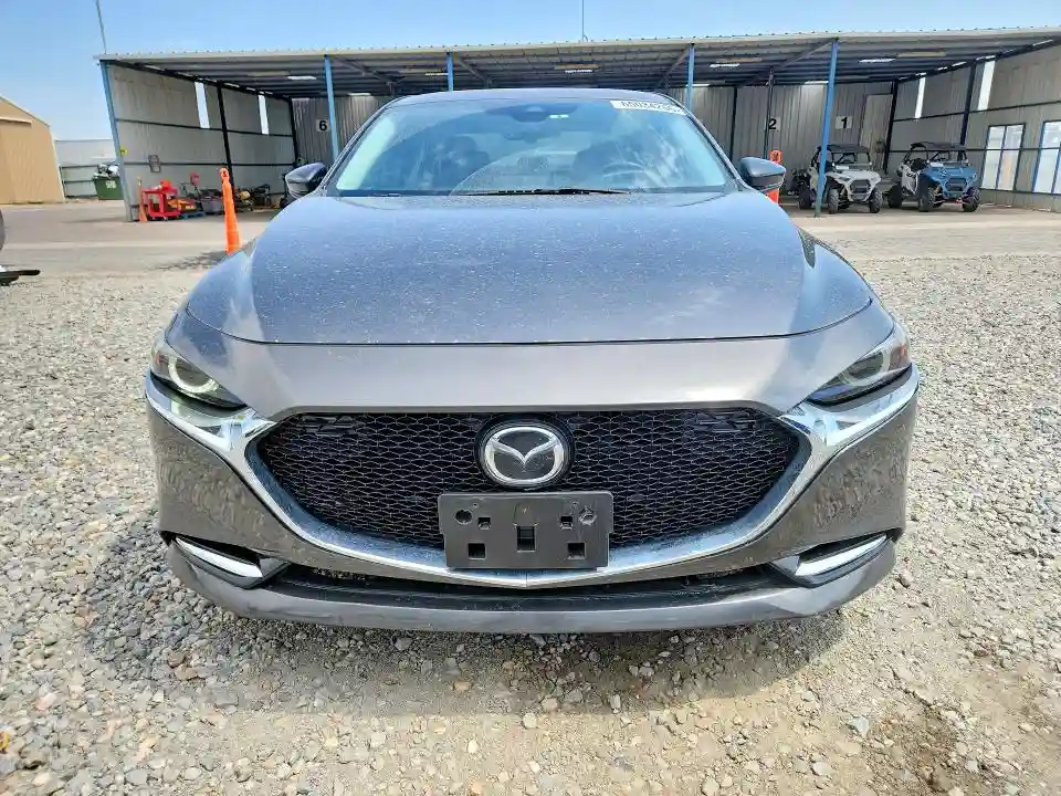 JM1BPBAY4M1322242 2021 MAZDA 3-4