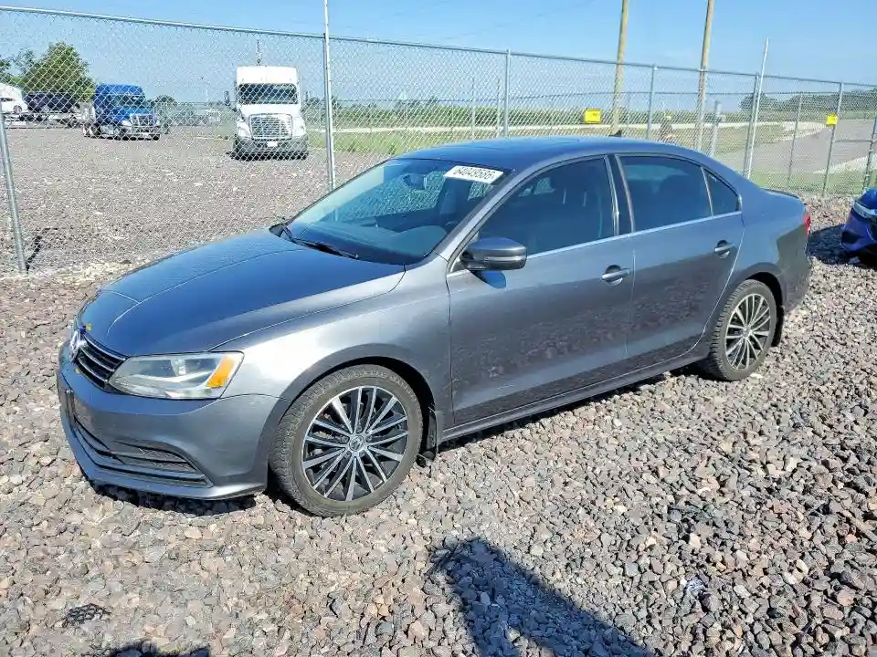 3VWD17AJ9FM250953 2015 VOLKSWAGEN JETTA-0