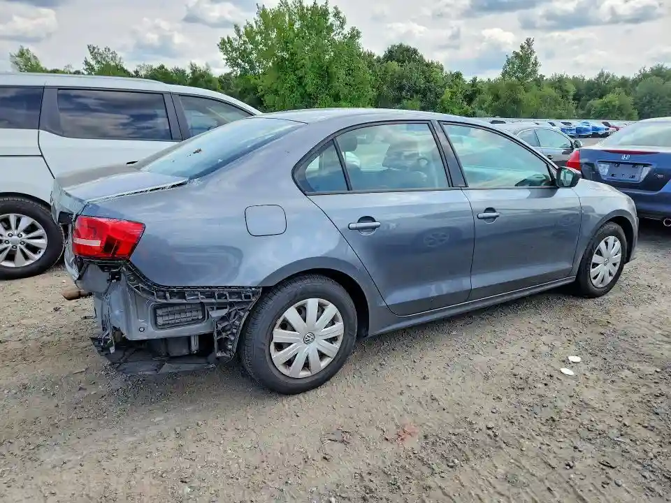 3VW2K7AJ3FM341639 2015 VOLKSWAGEN JETTA-2