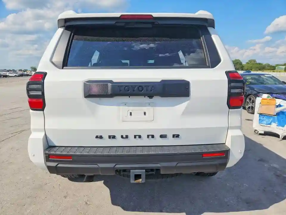 JTEVA5BR3S5000426 2025 TOYOTA 4RUNNER-5