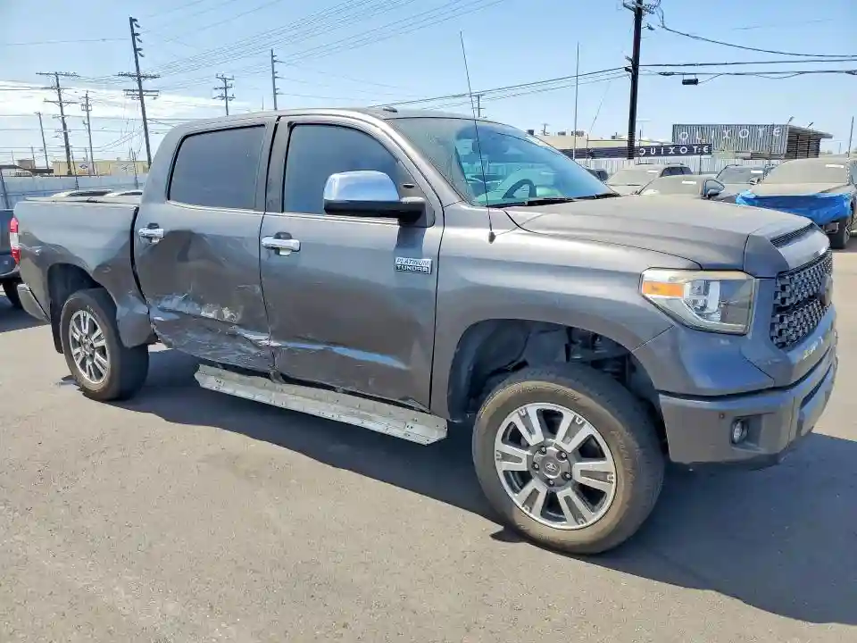 5TFAY5F10JX727495 2018 TOYOTA TUNDRA-3