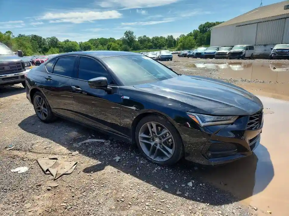 19UUB6F56SA004506 2025 ACURA TLX-3