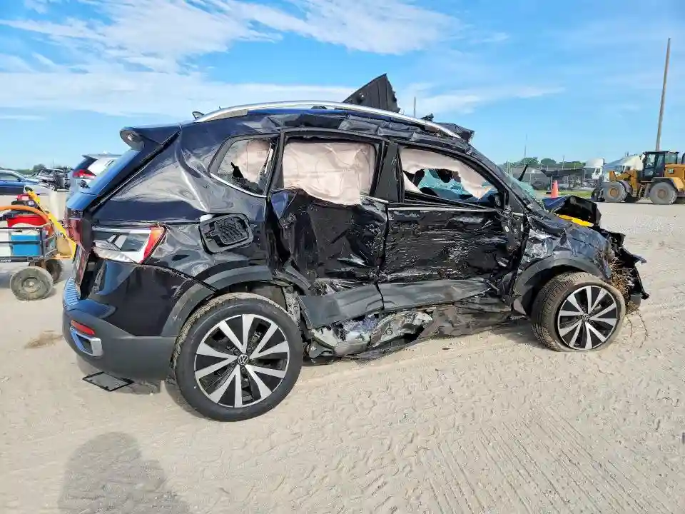 3VVEX7B25RM005585 2024 VOLKSWAGEN TAOS SE-2