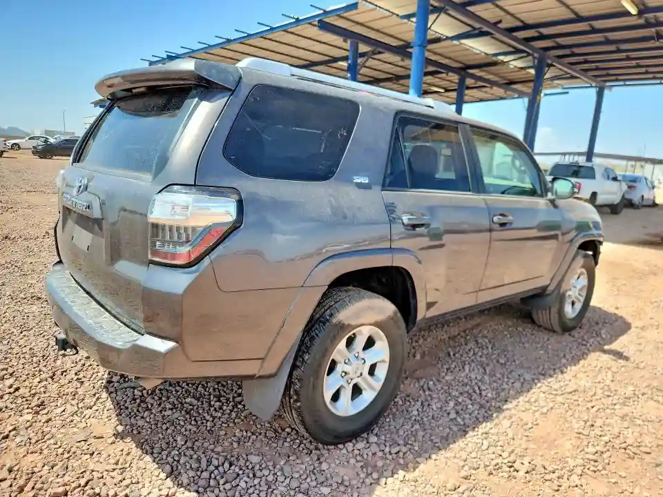 JTEBU5JR2J5524113 2018 TOYOTA 4RUNNER-2