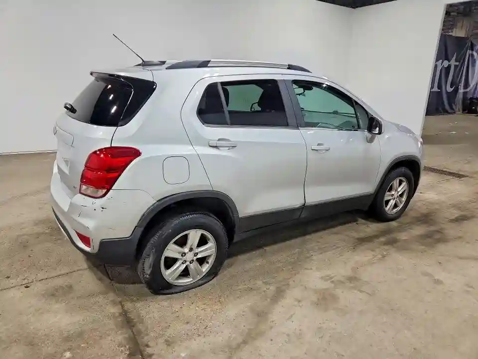 3GNCJPSB8HL167665 2017 CHEVROLET TRAX-2